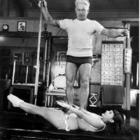 joseph-pilates-balancing-hundreds